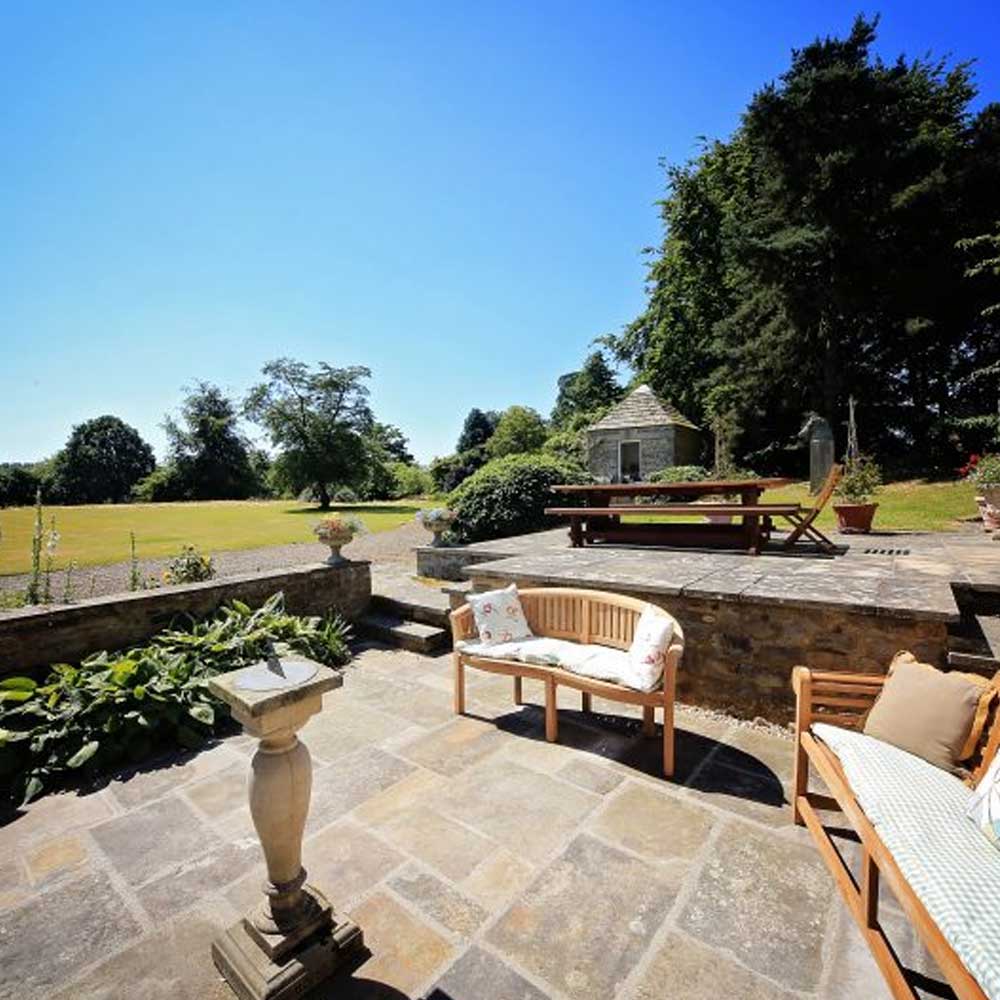 benches-on-the-patio